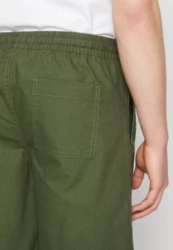 Pier One Shorts - Olive -Pier One 0786149d311f4867b4b3d6f2f8d4563e scaled