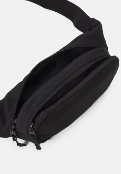 Pier One Riñonera - Black -Pier One 0fe8b8e198e84d35ad5c4ae1d3cb874c scaled