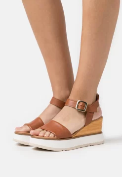 Pier One Leather - Sandalias Con Plataforma - Cognac