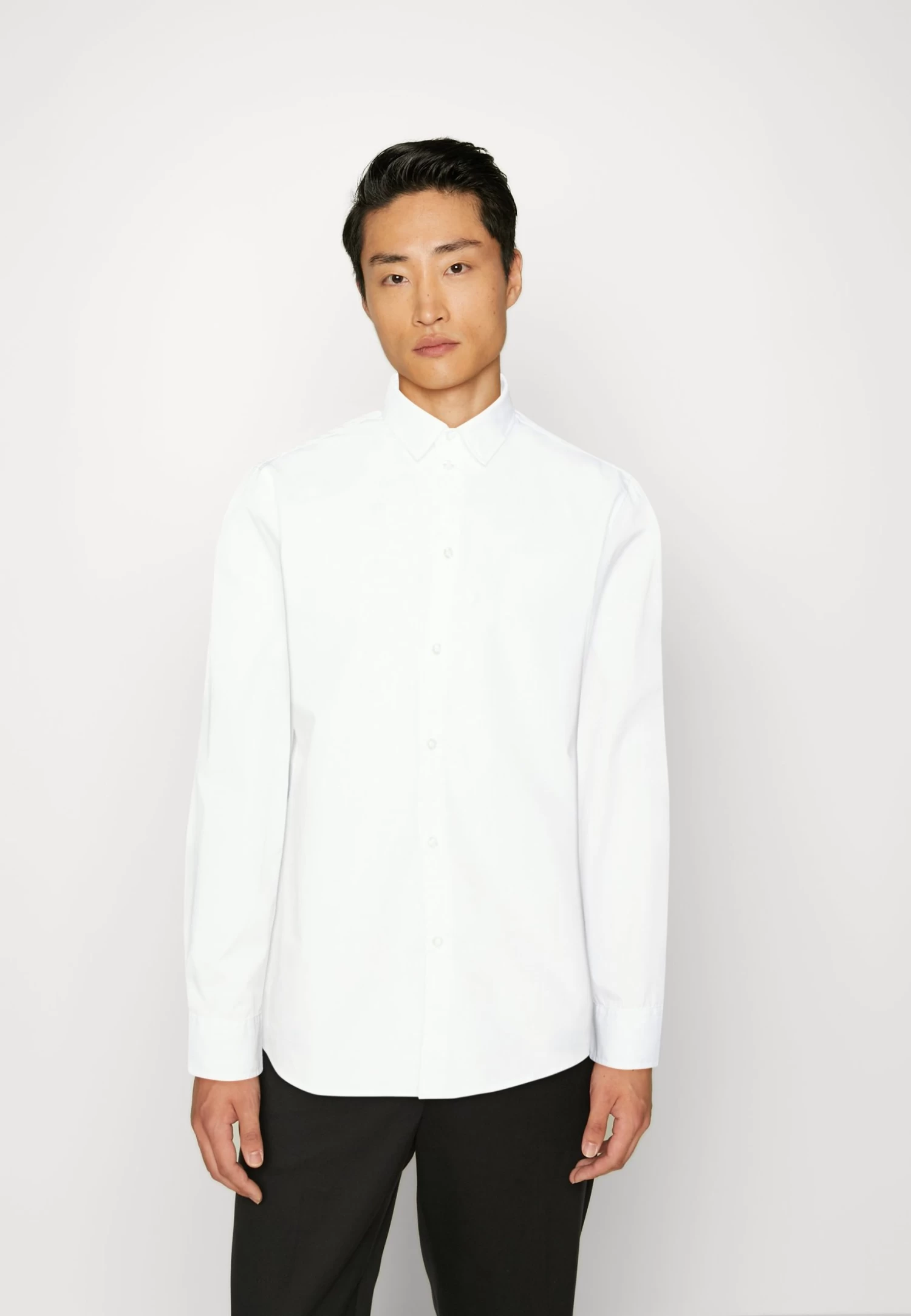 Pier One 3 Pack - Camisa Elegante - White/Light Blue/Dark Blue 4 Pier One 3 Pack - Camisa Elegante - White/Light Blue/Dark Blue - Imagen 4