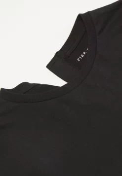 Pier One Camiseta De Manga Larga - Black 22 Pier One Camiseta De Manga Larga - Black -Pier One 209957379cd1448f845d583d02683127 scaled