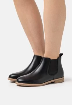 Pier One Leather - Botines Bajos - Black