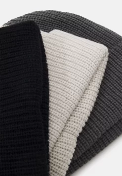 Pier One Unisex 3 Pack - Gorro - Black/Dark Grey/Off-White/ -Pier One 2a1daa058c674c9dbb0074799d429f4b scaled
