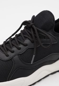 Pier One Unisex - Zapatillas - Black 11 Pier One Unisex - Zapatillas - Black -Pier One 36cbe66cb08a40fbabcf0b96746d0e15