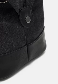 Pier One Unisex - Bolsa De Viaje - Black 9 Pier One Unisex - Bolsa De Viaje - Black -Pier One 390fd20969e24bffab2b5942d8c452e7 scaled