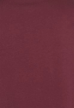 Pier One 7 Pack - Camiseta Básica - Black /Green /Bordeaux -Pier One 4045e883c05c4f409dd98c2520dda1fa