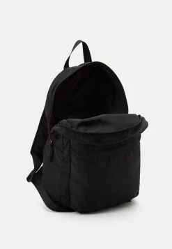 Pier One Travel Compact Backpack Foldable Unisex - Mochila - Black -Pier One 5857bf9f87bd4921afcc6369b3f34f5d