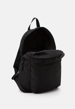 Pier One Travel Compact Backpack Foldable Unisex - Mochila - Black 7 Pier One Travel Compact Backpack Foldable Unisex - Mochila - Black -Pier One 5857bf9f87bd4921afcc6369b3f34f5d scaled