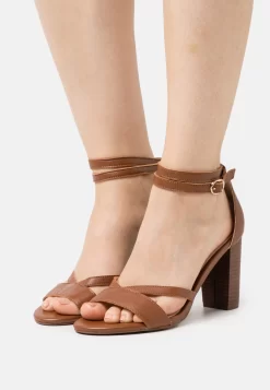Pier One Leather - Sandalias De Tacón - Cognac