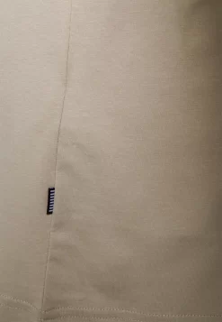 Pier One Camiseta Básica - Beige -Pier One 60ccaa4120104b6bbf37af85677c6f9f scaled