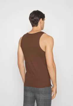 Pier One 3Pck Skin Tone Rib Vest- Camiseta Interior - Brown 7 Pier One 3Pck Skin Tone Rib Vest- Camiseta Interior - Brown -Pier One 61977ddd0362474c88ba6c1c78453562 scaled