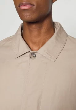 Pier One Commuter Coat- Abrigo Corto - Tan -Pier One 64e4c0abaebf41b497d5537b02c36b22 scaled