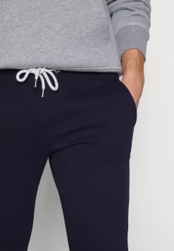 Pier One 2 Pack - Pantalones Deportivos - Dark Blue -Pier One 68cb3f7922214faa8f90eb382dbf9b84 scaled