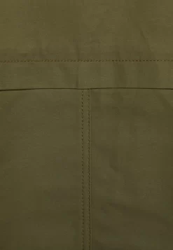 Pier One Gabardina - Olive -Pier One 716f7ddf93744eaeb2e937484811f13a scaled
