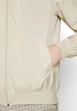 Pier One Chaquetas Bomber - Beige -Pier One 76d3f0951d7740b4b2d3119aad706686 scaled