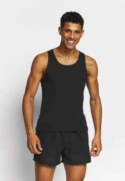 Pier One 3 Pack - Camiseta Interior - Black -Pier One 7b31f4064c4b4d3ea2eea242ad20c02d scaled