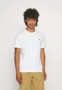 Pier One 3 Pack Unisex - Camiseta Básica - White/Offwhite /Green 14 Pier One 3 Pack Unisex - Camiseta Básica - White/Offwhite /Green -Pier One 8f10bd992eba4415850a380be2e3febd scaled