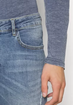 Pier One Vaqueros Pitillo - Dark Blue Denim -Pier One 9283e6db08544e8a8de90dbf34a03e56 scaled