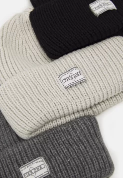 Pier One Unisex 3 Pack - Gorro - Black/Dark Grey/Off-White 5 Pier One Unisex 3 Pack - Gorro - Black/Dark Grey/Off-White -Pier One 95a5e9e5960d44b887ec581a941f516e scaled