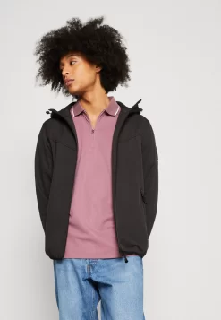 Pier One Impermeable - Black 9 Pier One Impermeable - Black -Pier One 96a994fc1403480fbcdd56b9d44dcb3f scaled