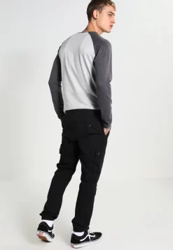 Pier One Pantalones Cargo - Black 8 Pier One Pantalones Cargo - Black -Pier One 9b6505bb0b474bfa897c268f418c4924 scaled