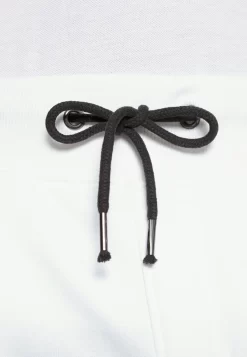 Pier One Pantalones Deportivos - White -Pier One a36764404f124304b3532ad3534eb3d7 scaled