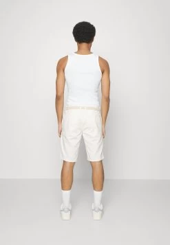 Pier One Shorts - White 7 Pier One Shorts - White -Pier One af2b3cbb37c243f192f039de557dff81