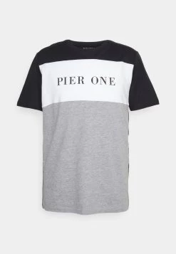 Pier One Camiseta Estampada -Black -Pier One b26a0a9fe2554dc9b06584b4d598f4ec