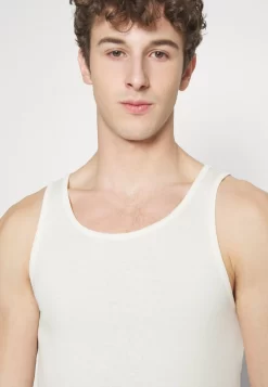 Pier One 5 Pack - Camiseta Interior - White -Pier One b4f81d58f6144619951d0e2eb4b8bc32 scaled