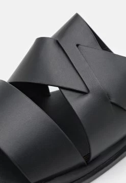 Pier One Sandalias Planas - Black -Pier One b50a1b42a3ee4cfaa6748df68bcbfe4c