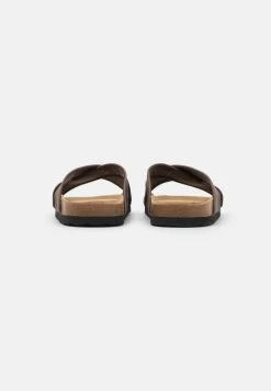 Pier One Unisex - Pantuflas - Brown -Pier One b64bd94841374f58a4a8e2cf13040258