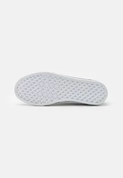 Pier One Unisex - Zapatillas - Grey 10 Pier One Unisex - Zapatillas - Grey -Pier One c221f9f76c394bb38e3f70c57b1389c0