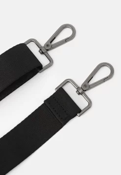 Pier One Portafolios - 802 - Black -Pier One ca2bce1b647d4077a05a94838999958f scaled