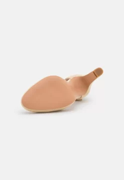 Pier One Leather- Tacones - Beige 10 Pier One Leather- Tacones - Beige -Pier One ca3d95b83ad84845ab24eb47c75b8ced scaled