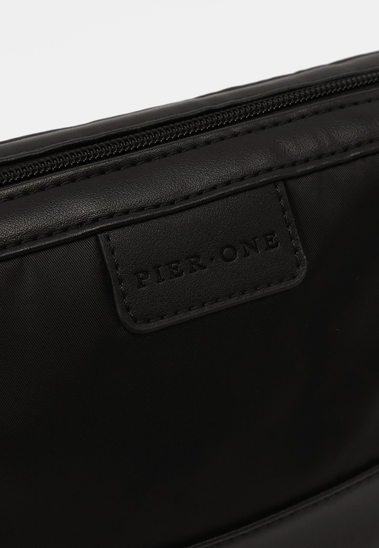 Pier One Neceser - 802 - Black 4 Pier One Neceser - 802 - Black - Imagen 4