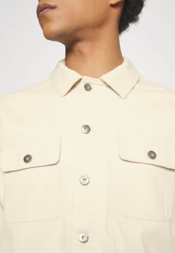 Pier One Undyed Twill- Chaqueta Vaquera - White -Pier One d72bf7cf76b04ba396f021941020b1bc scaled