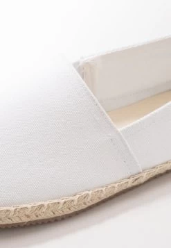 Pier One Rena Espadrille Unisex - Alpargatas - White -Pier One e0d22095d1484315bd44e53c8d53093e