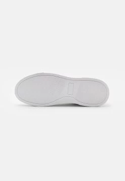 Pier One Unisex - Zapatillas - White -Pier One e2a5a64afecd4f079860774a1a970a80