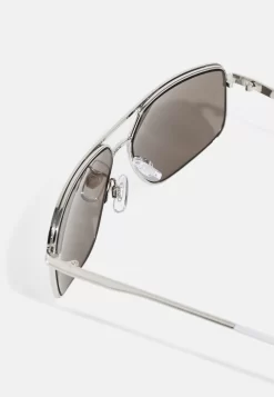 Pier One Unisex - Gafas De Sol - Silver-Coloured, Black -Pier One e4032642d98b4cd386349df91f3cefe3 scaled