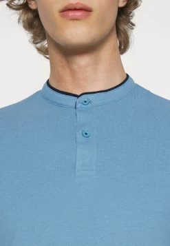 Pier One Camiseta Básica - Light Blue -Pier One ea582234adf1436e894021c337bea15e