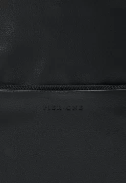 Pier One Unisex - Mochila - Black -Pier One f0960eab81f74339a2186f97d63569ef scaled