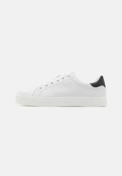 Pier One Zapatillas - White